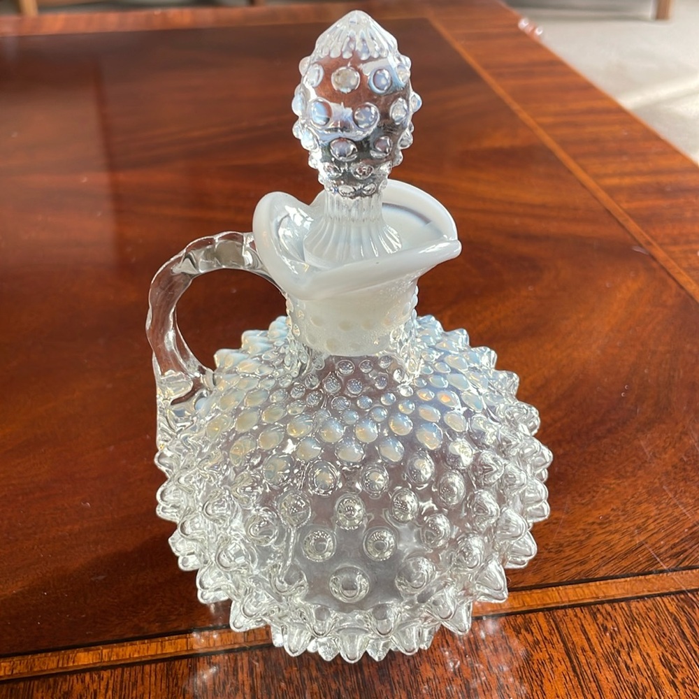 Fenton French Opalescent Hobnail Cruet - Picture 3 of 10